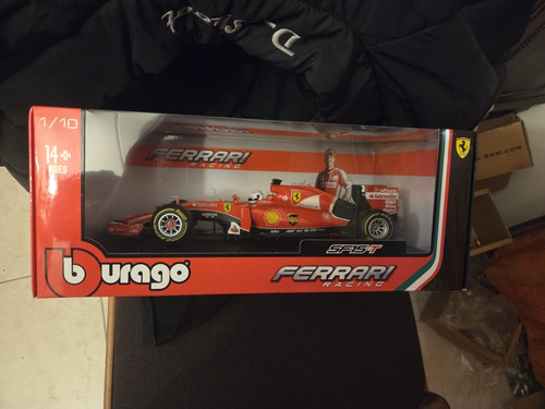 Ferrari vettel 18 sf15t - ferrari,