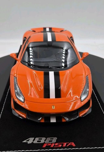 Ferrari 488 pista - 1/18,